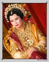 Busana pengantin wanita Suku Bugis, Sulawesi Selatan
